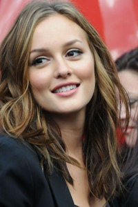 какой цвет волос подходит к карим глазам Leighton Meester