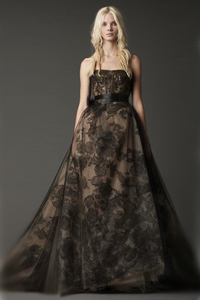 современное свадебное платье черное Vera Wang