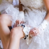 Подвязка невесты – пикантный аксессуар
