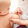 Прививки новорожденным: нужны ли они?
